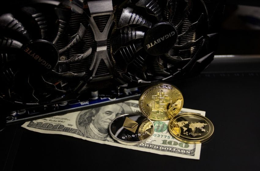 Jsou těžaři poslední spása pro Bitcoin? | Kde výhodně těžit?